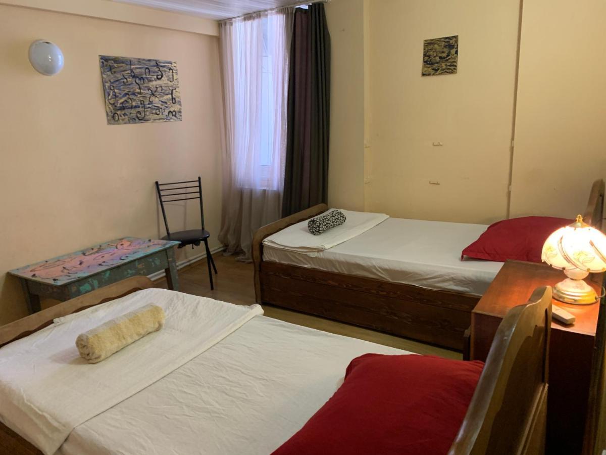 Home Stay Georgia Tbilisi Eksteriør bilde